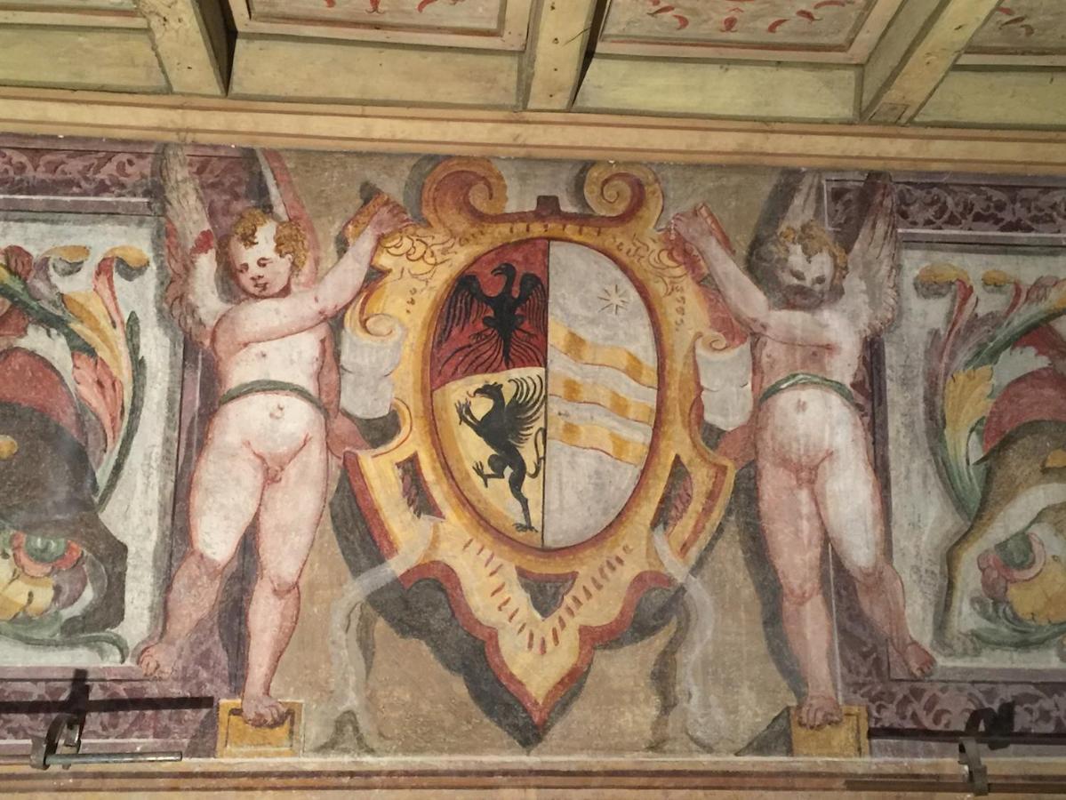 PALAZZO BECCAGUTTI CAVRIANI - Gallery Suite e Frescoes Suite Mantua Exterior foto